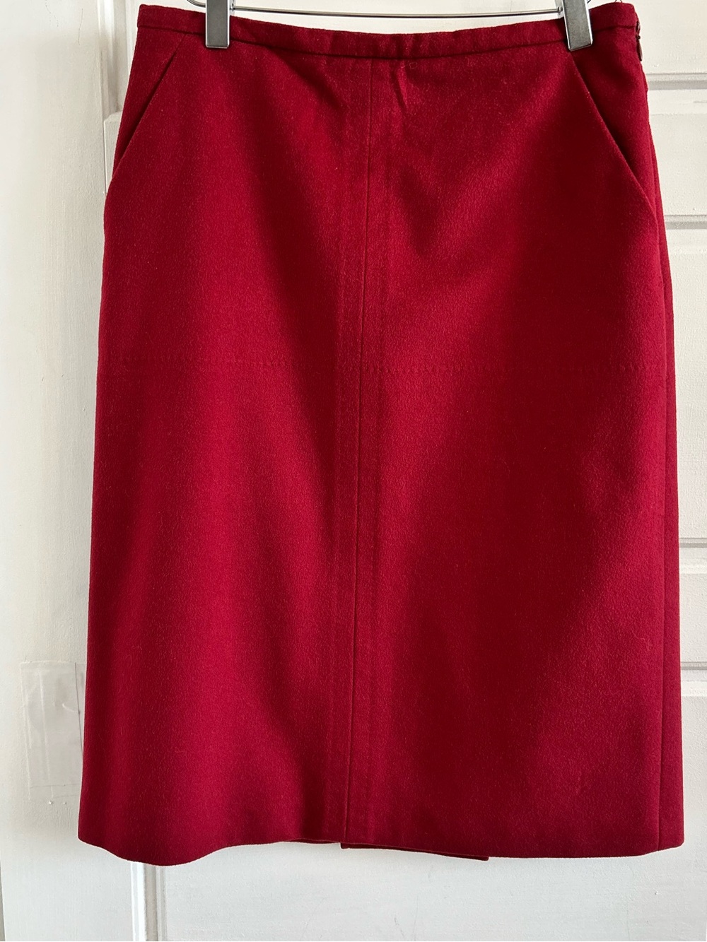 Max Mara 100% Virgin Wool Red Pencil Skirt Made in Italy